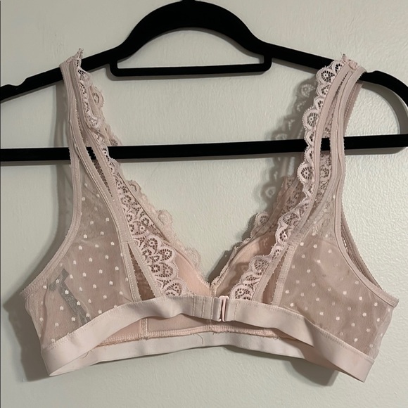aerie Pink Lace Wireless Bra with Scalloped Edges and Plunging Neckline - Picture 4 of 4